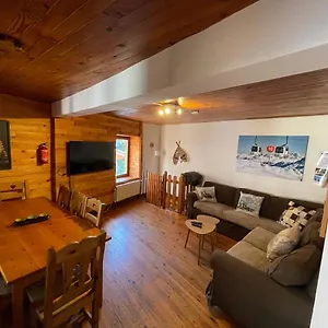  Appartement La Gentiane Bel Avec Grande Terrasse Dans Vieille Ferme De Montagne Rénovée